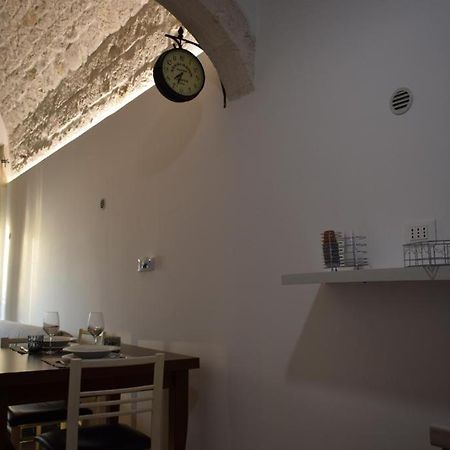 Al Solito Posto Suite Ostuni Luaran gambar